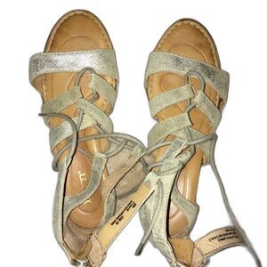 Born Glitter Fancy Dress Strappy Sandals Size 8M